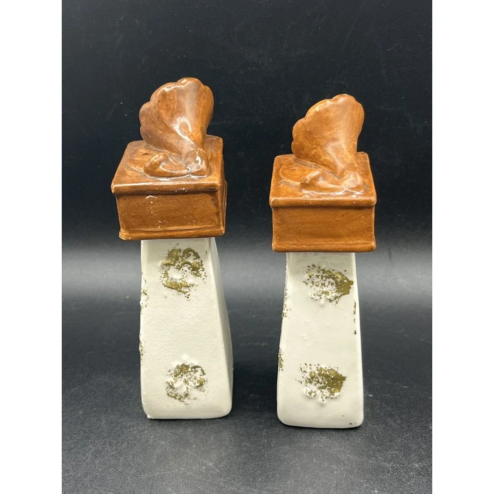 Vtg‎ Victrola Salt & Pepper Shakers Record Music Player Collectible 5